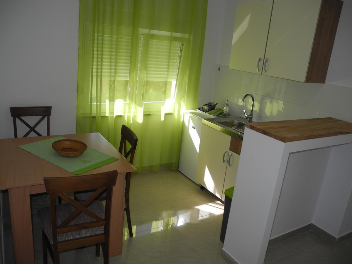 Apartments Nives Crikvenica Exteriér fotografie